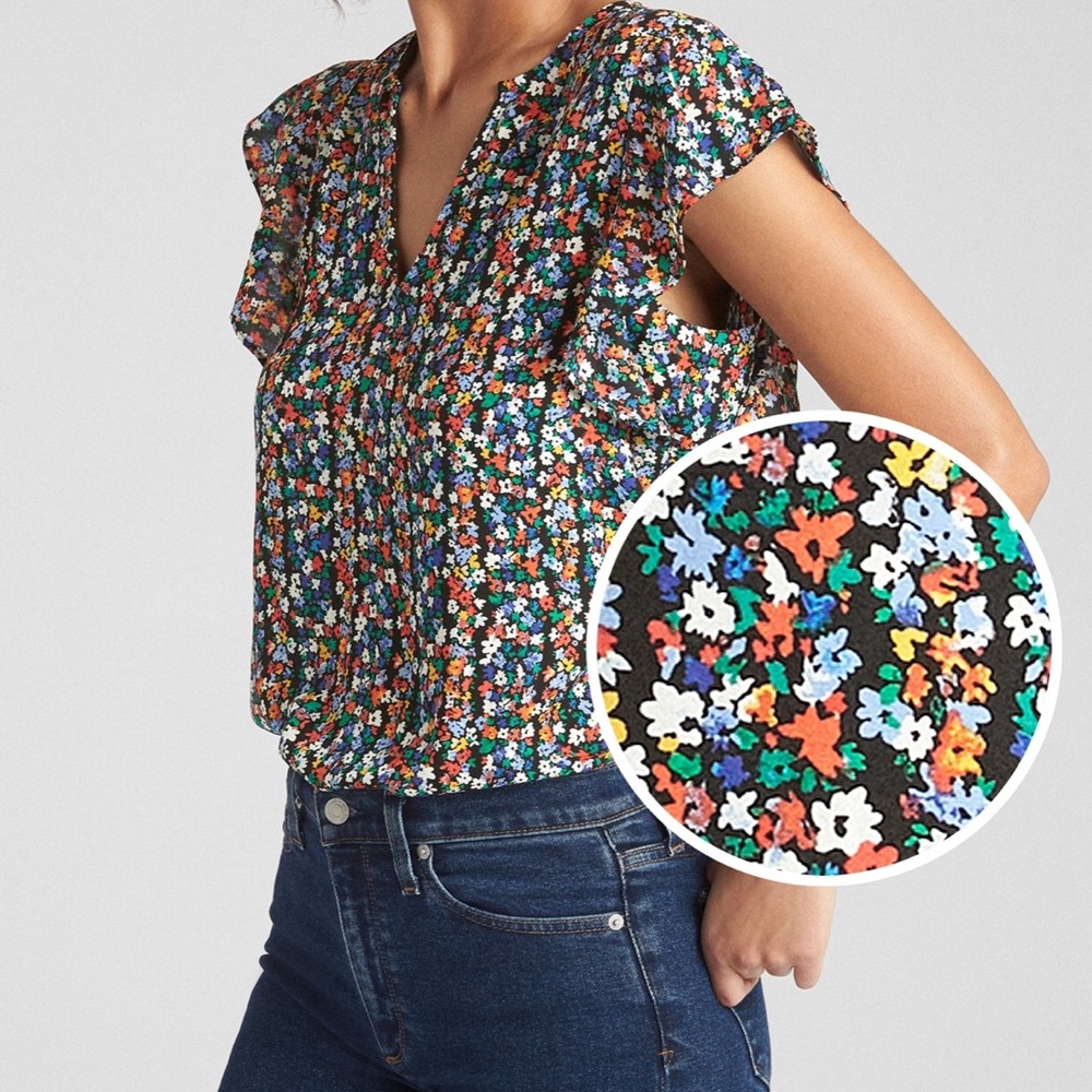 Gap Ruffle Sleeve Floral Print Split Neck Blouse